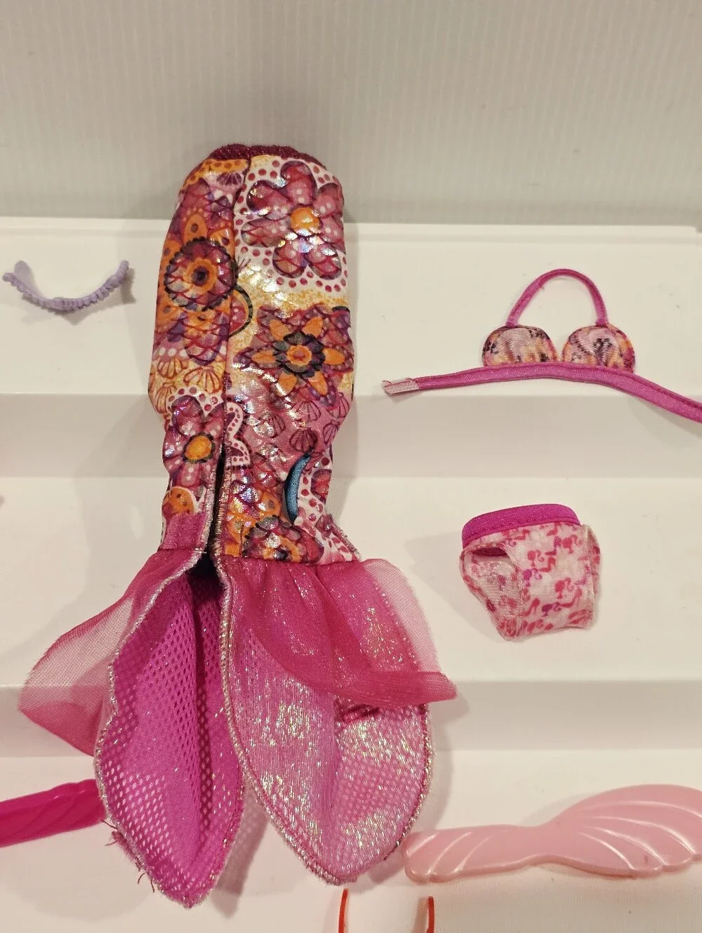 Vintage Barbie Mermaid Tale Doll Swimsuit and Accessories Set